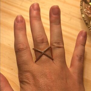 Elegant rose Gold Crisscross Ring
